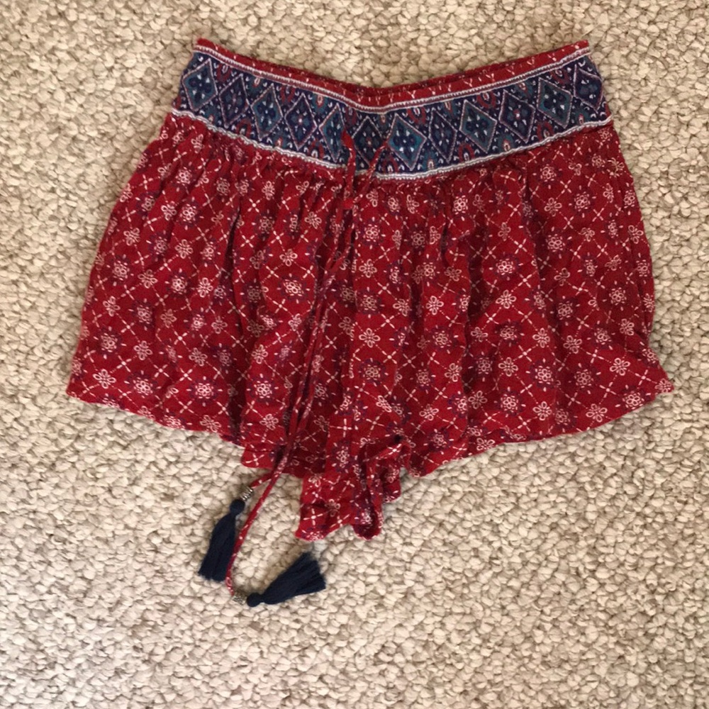 Patterned Flowy shorts